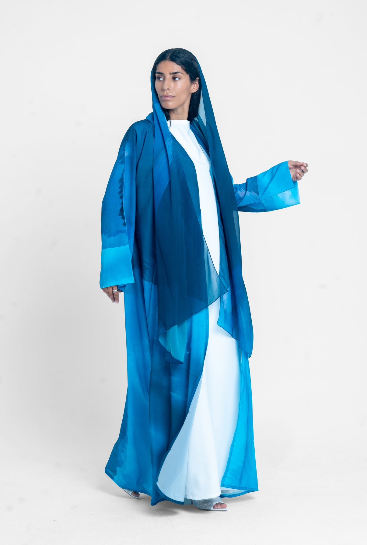 Abaya RE9