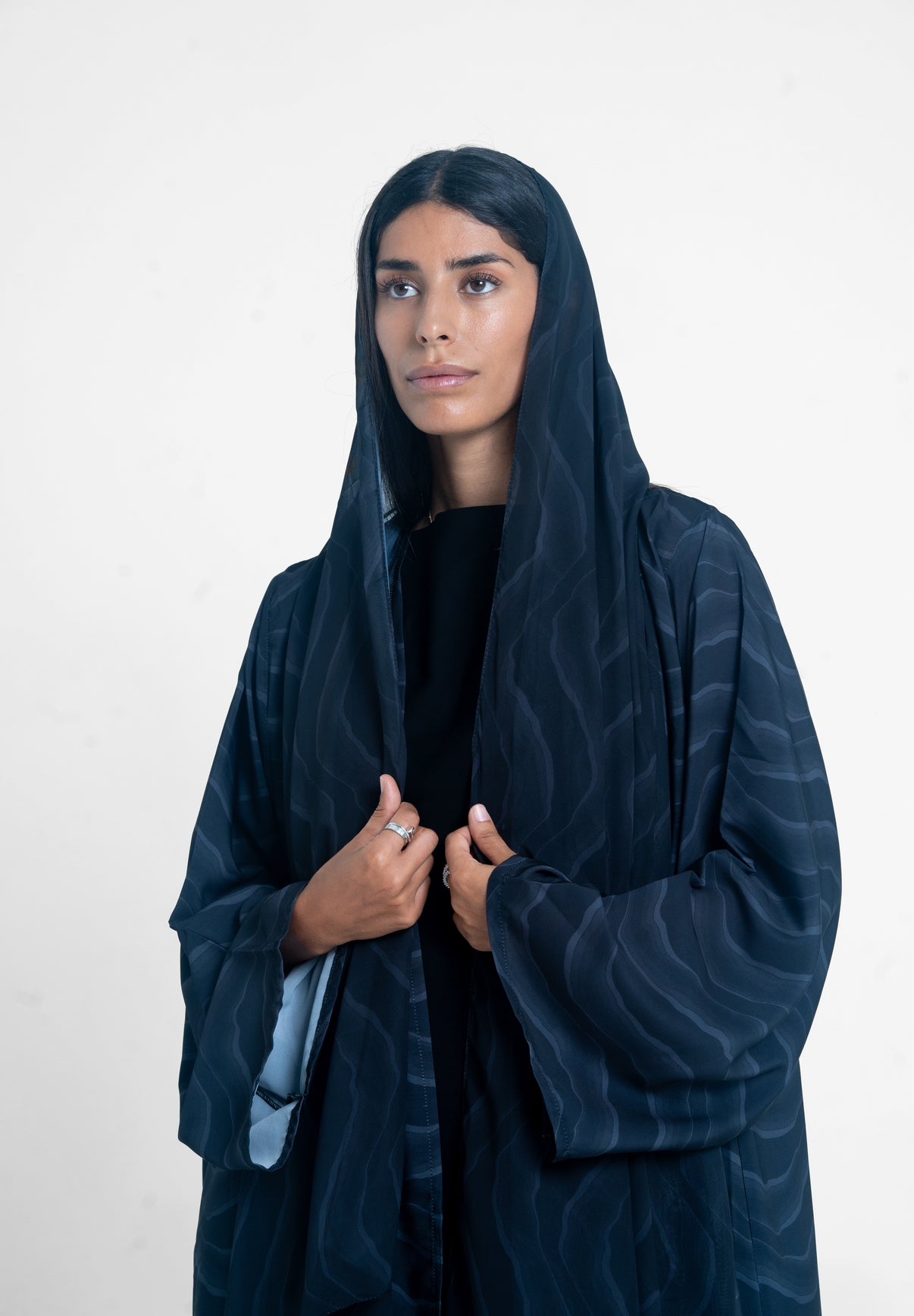 Abaya RE6