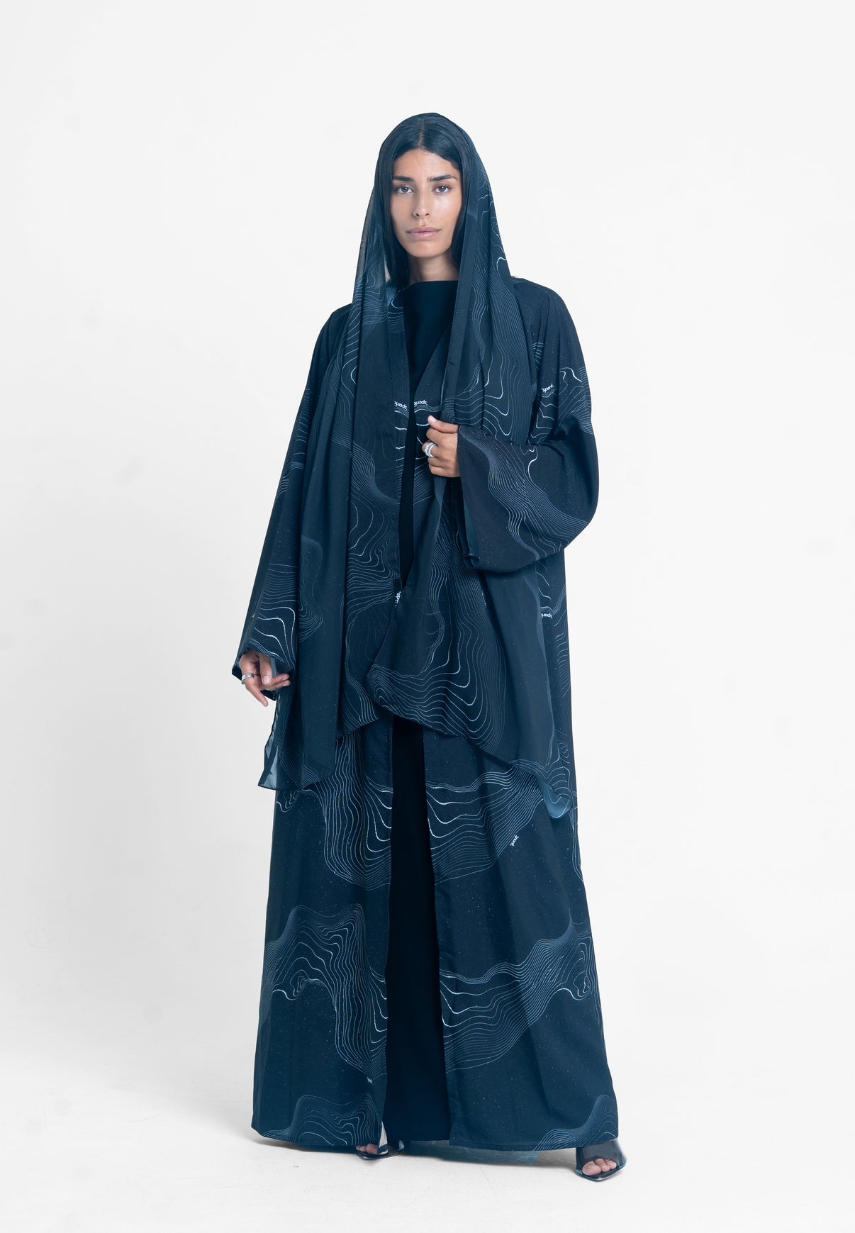 Abaya RE7