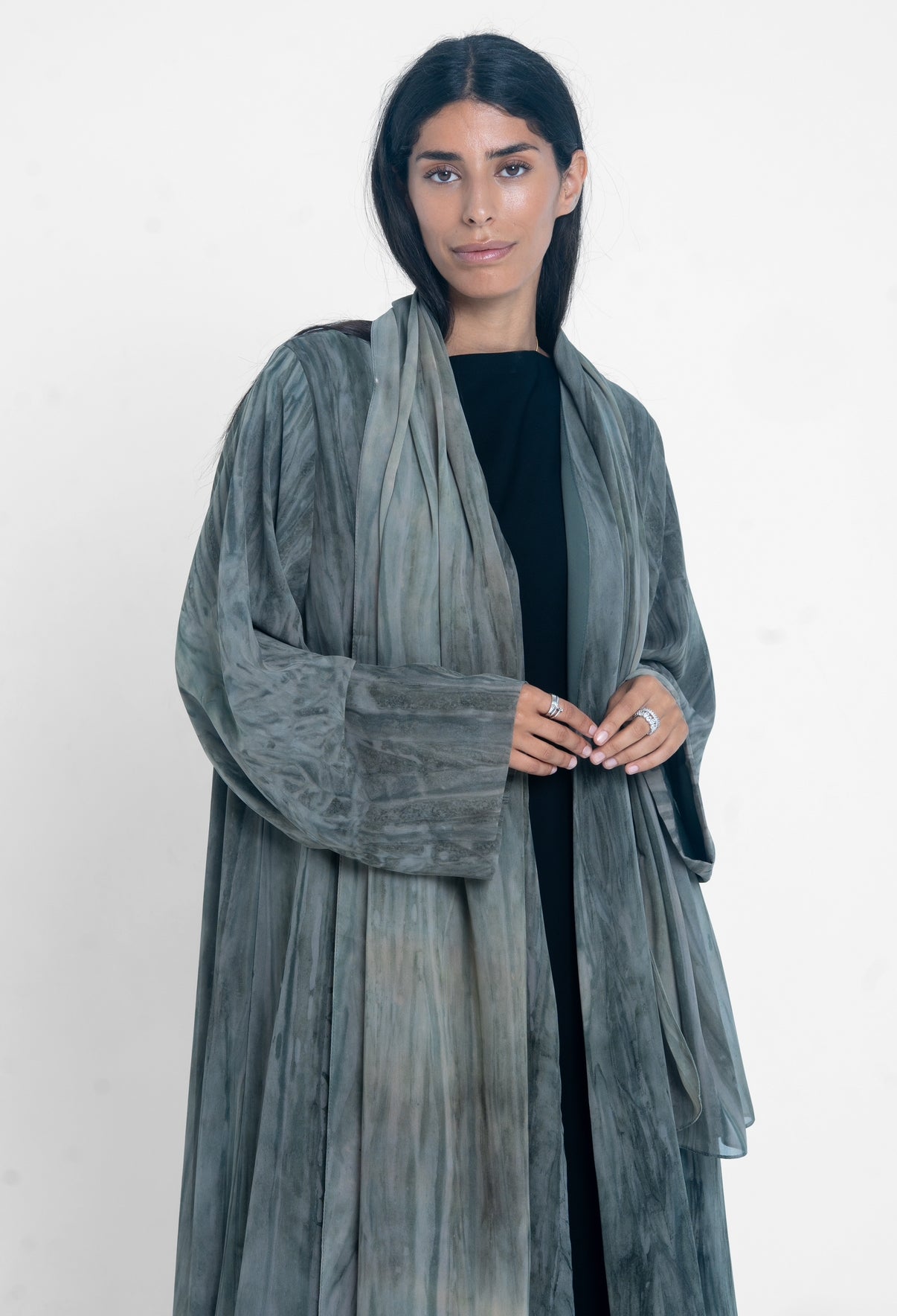 Abaya RE1