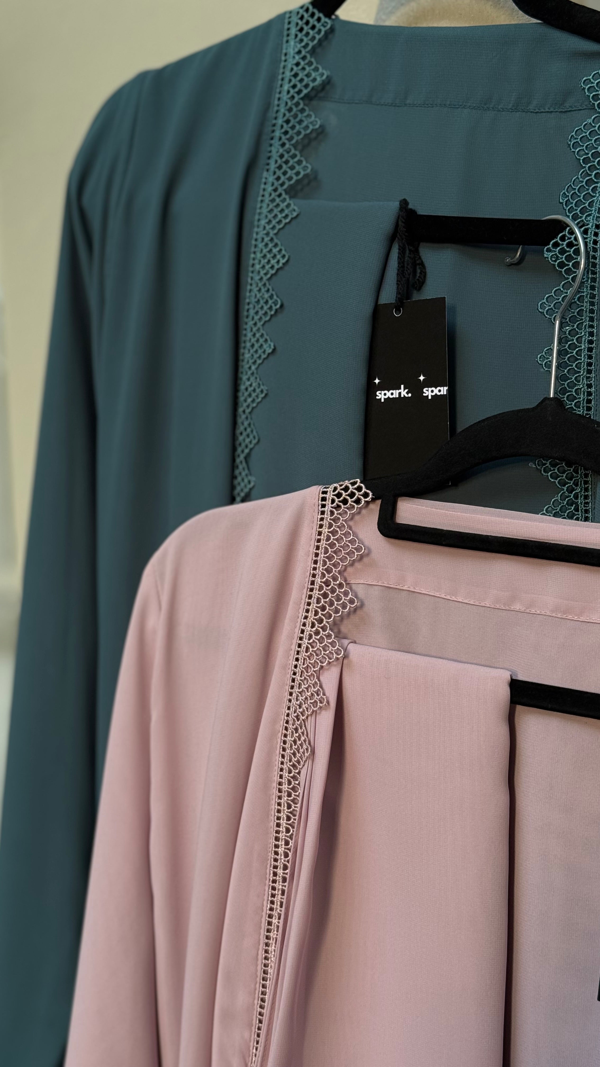 Abaya W13