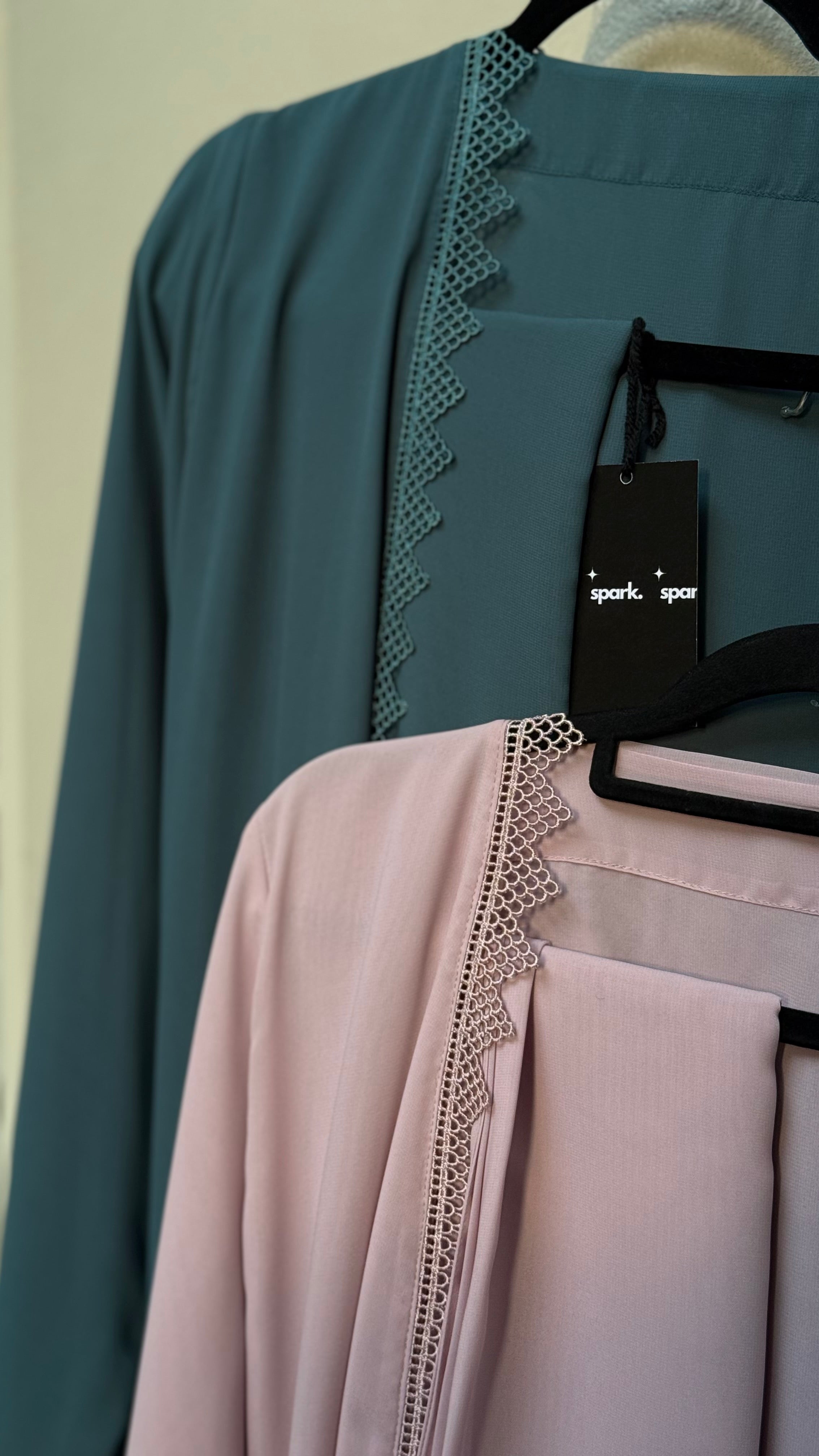 Abaya W13