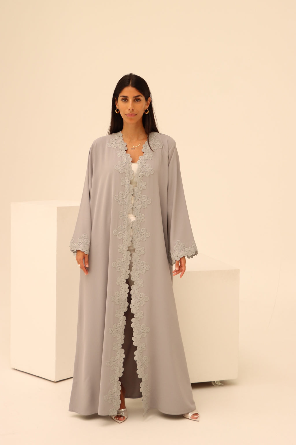 Abaya S7