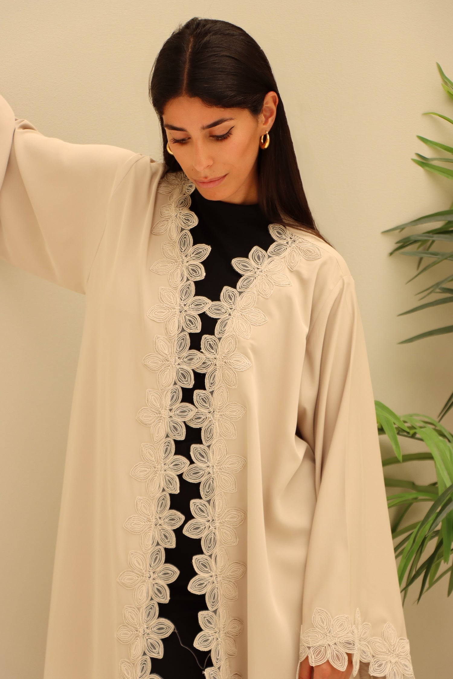 Abaya S1