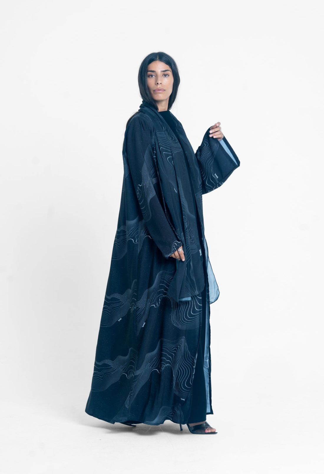 Abaya RE7