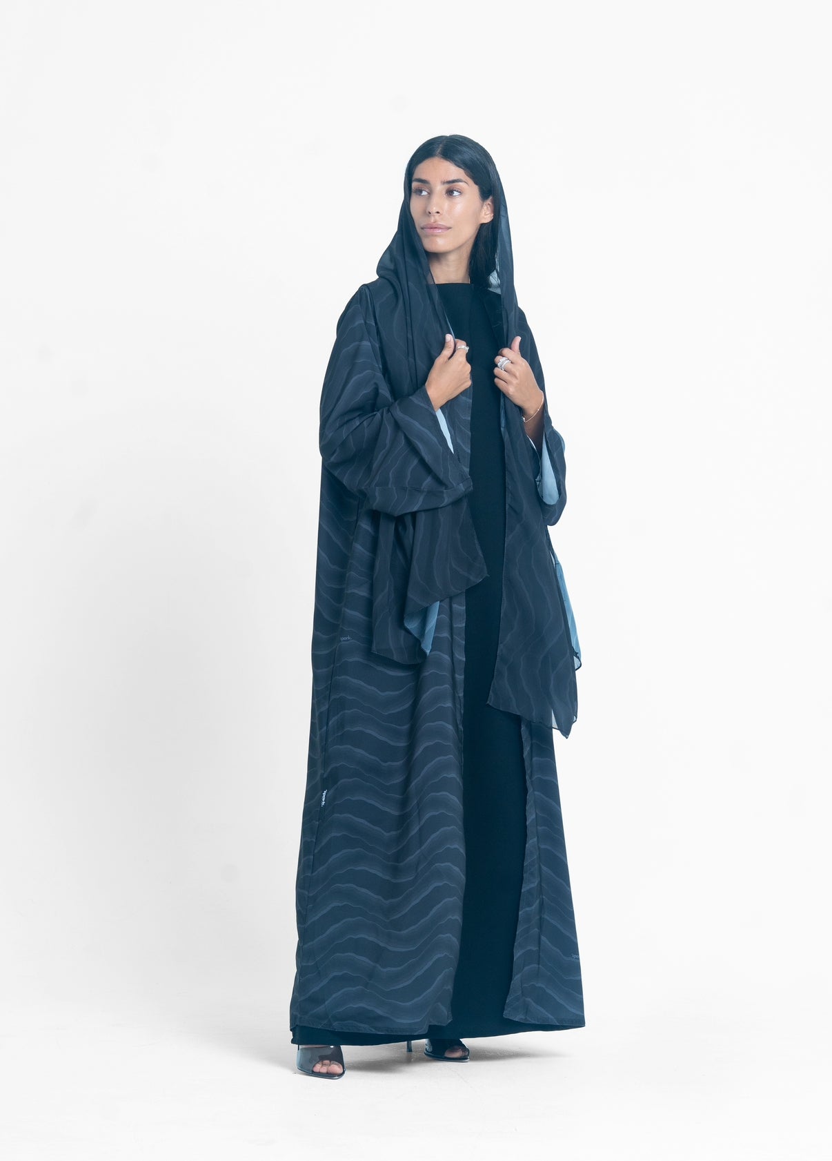 Abaya RE6