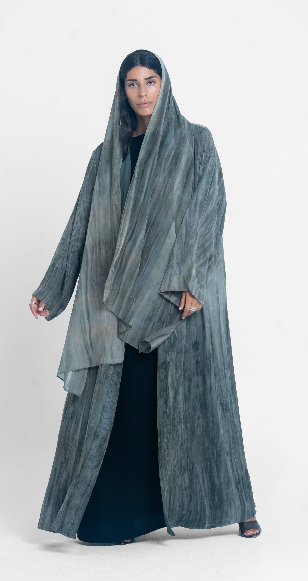 Abaya RE1