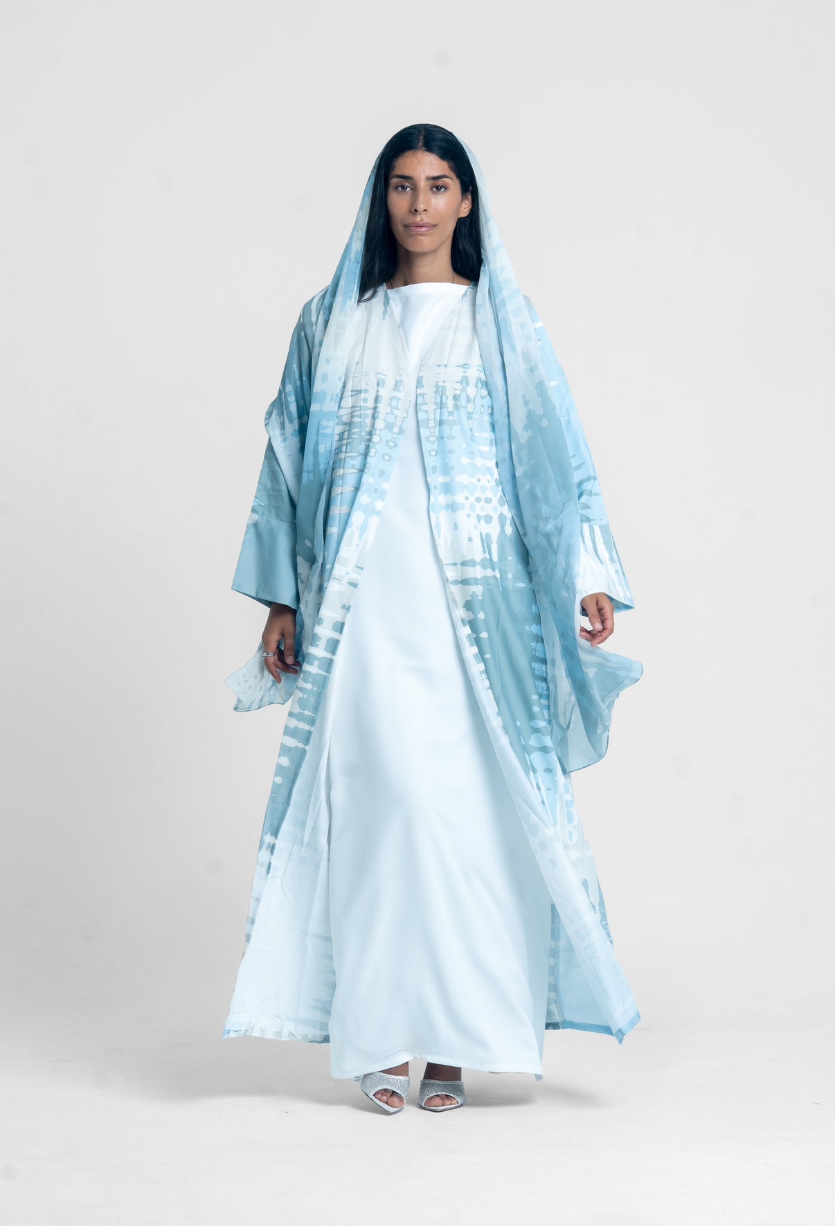 Abaya RE8