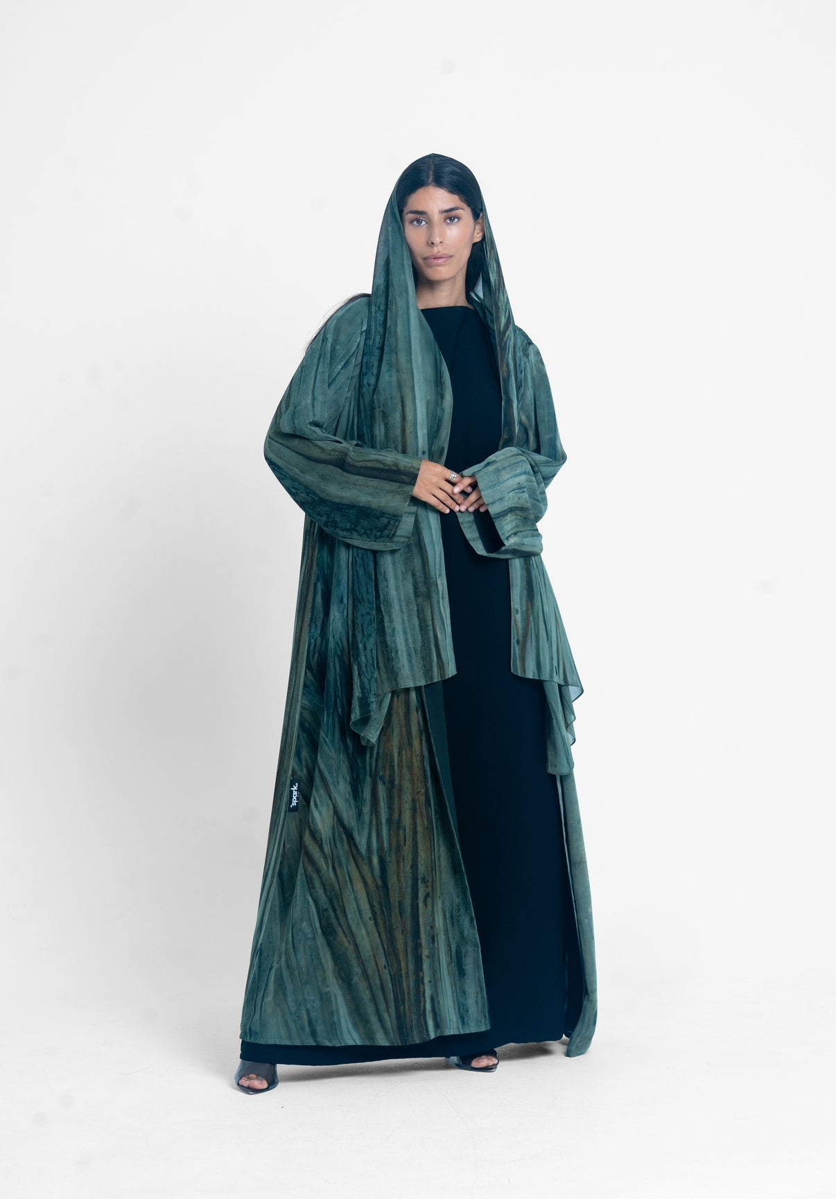 Abaya RE4