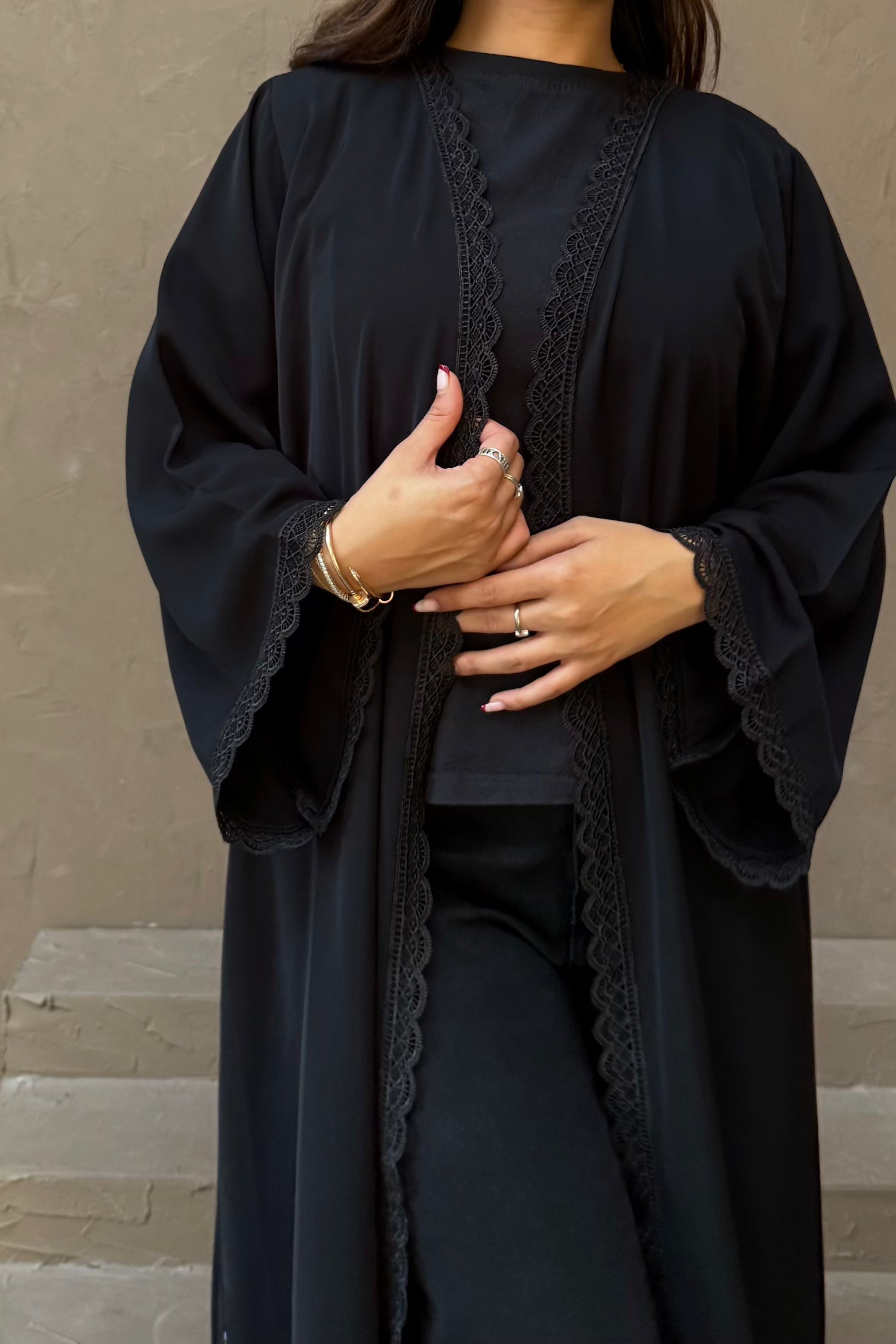 Abaya W2